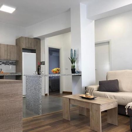 RG apartamentos Almeria Exterior foto