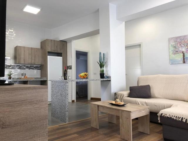 RG apartamentos Almeria Exterior foto